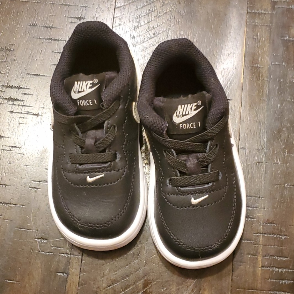 Nike Force 1 5C Shoes